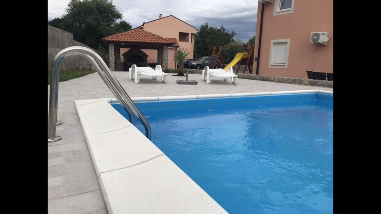 Kuk Apartament *